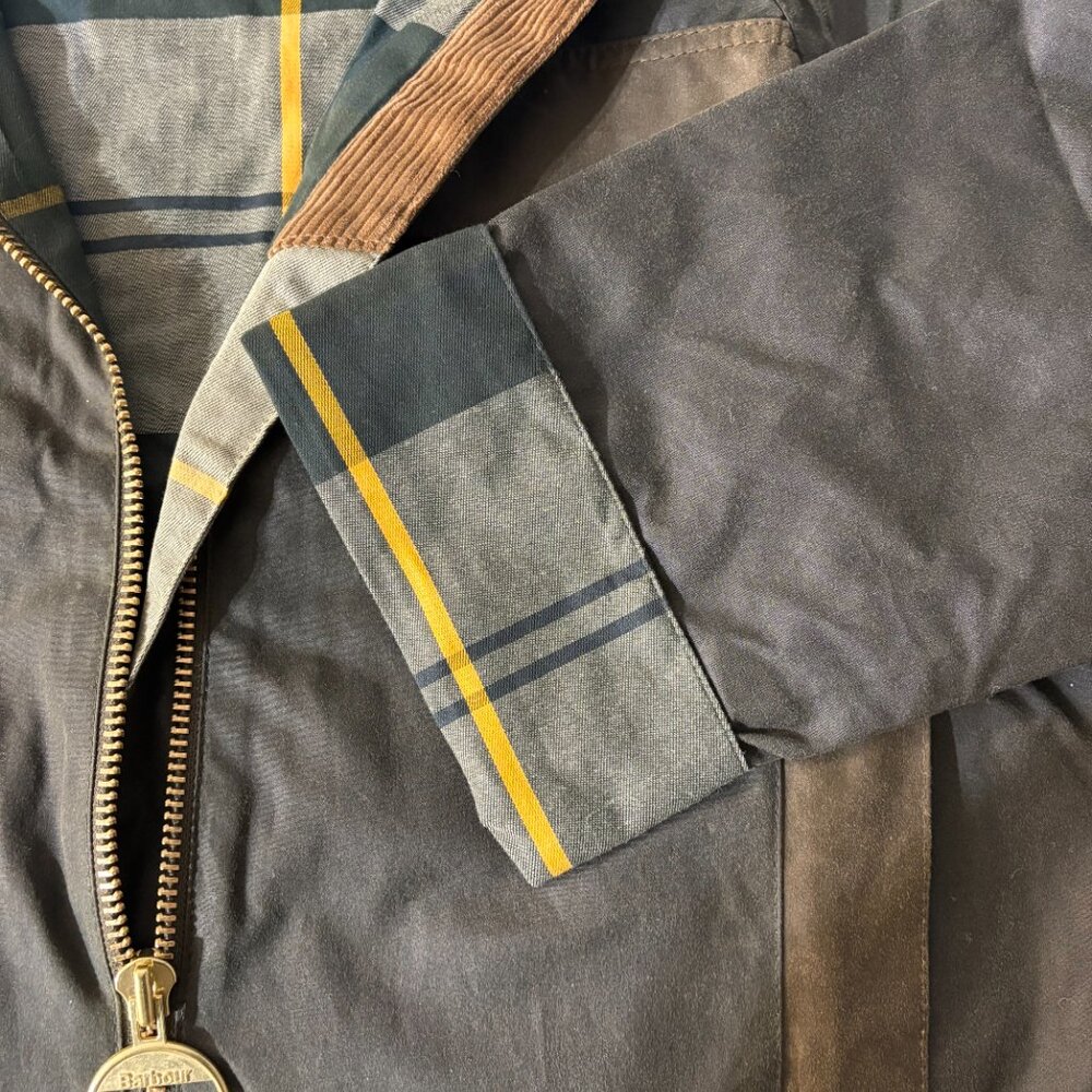 Olive/Beech/Ancient ~ BARBOUR BEAULY Waxed Jacket MSRP$585 British Elegance - Picture 8 of 16